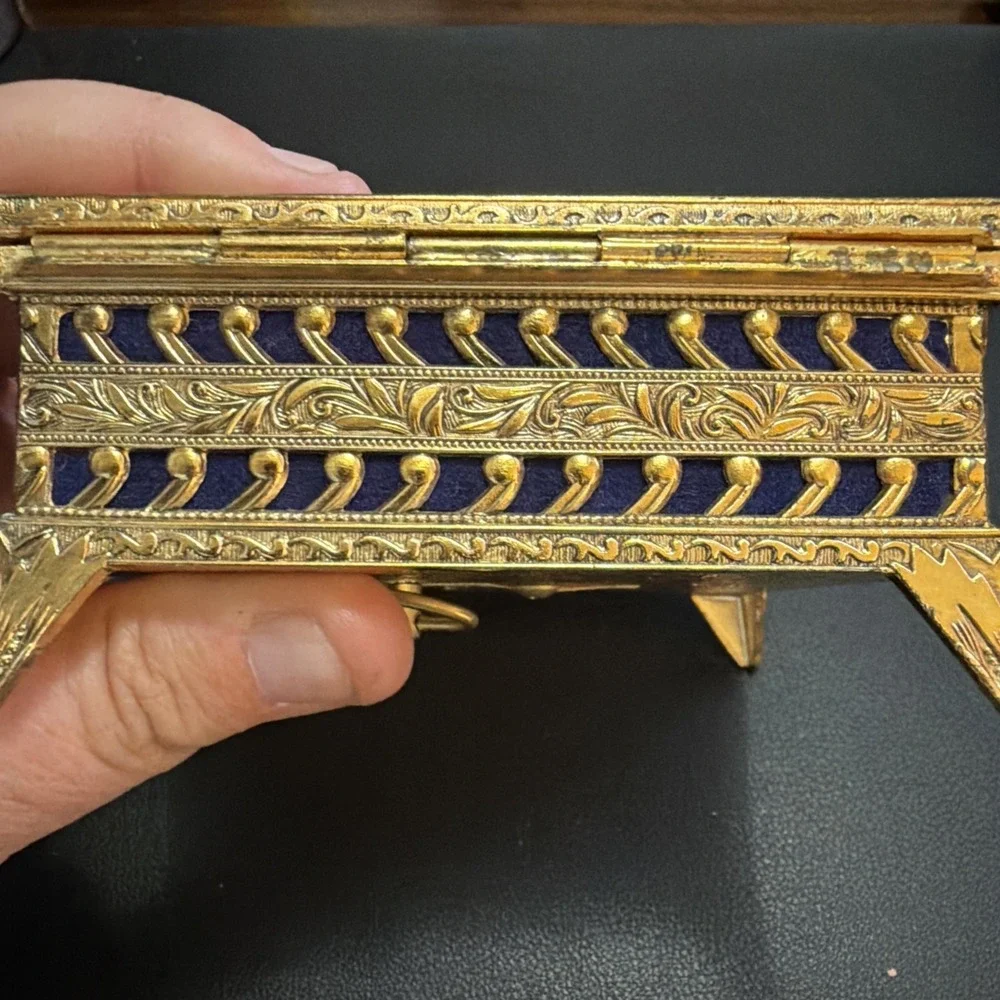 Vintage Victorian Style Sankyo Music Box Jewelry 1950s Japan 